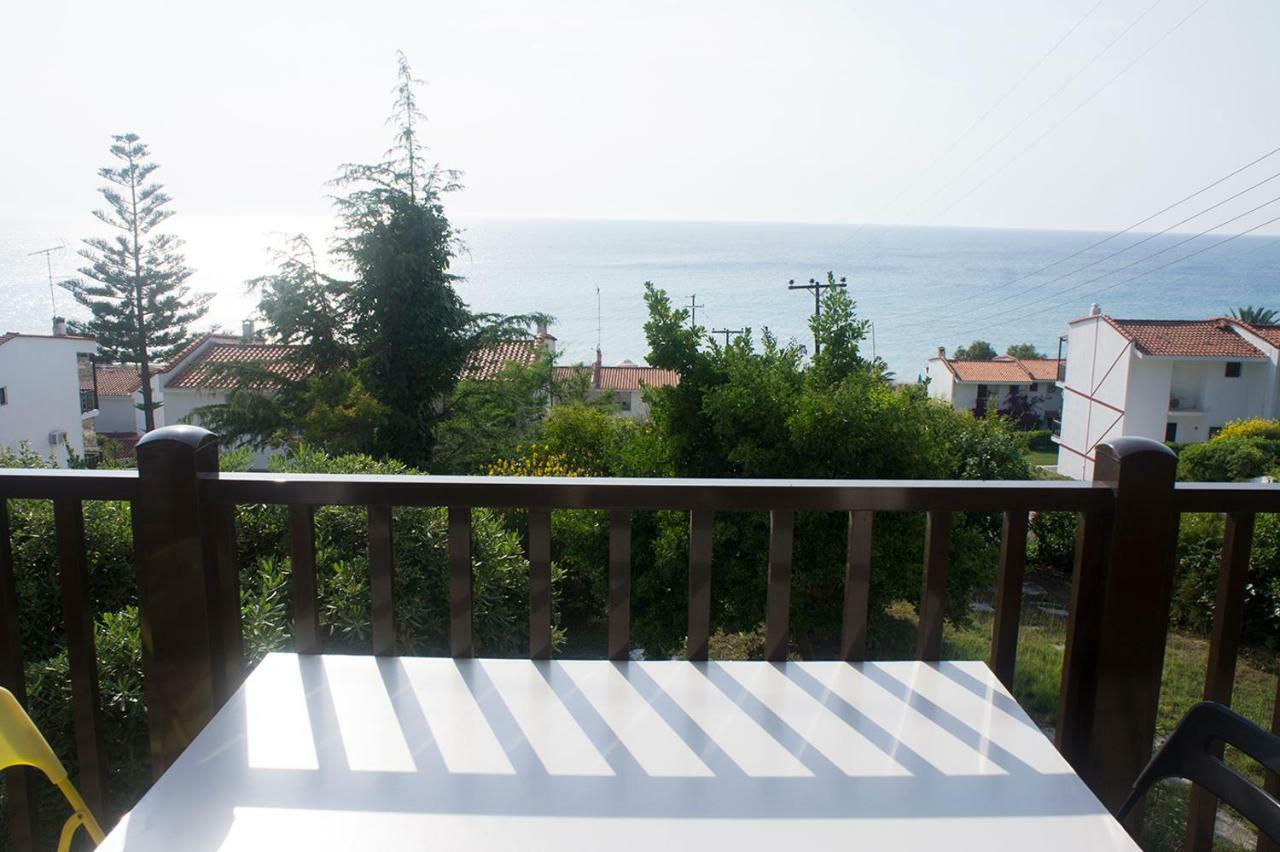 Possidi Aigaiopelagitika 2-floor beach house Kalandra Exteriör bild