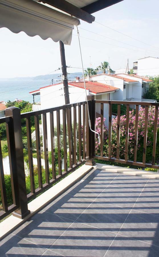 Possidi Aigaiopelagitika 2-floor beach house Kalandra Exteriör bild