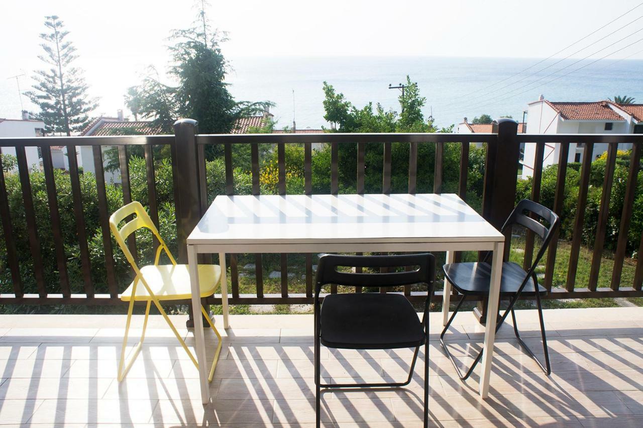 Possidi Aigaiopelagitika 2-floor beach house Kalandra Exteriör bild